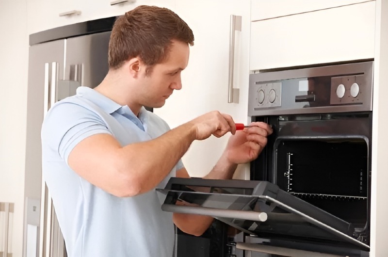 Buld-in Microwave Repair in Walnut